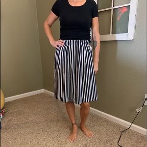 JCREW SIZE 2 navy striped midi skirt NWT